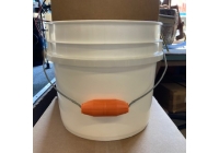 3.5 Gallon Bucket With Fat Handle